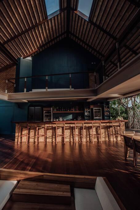Maison Bukana - King Suite General Luna  Ngoại thất bức ảnh